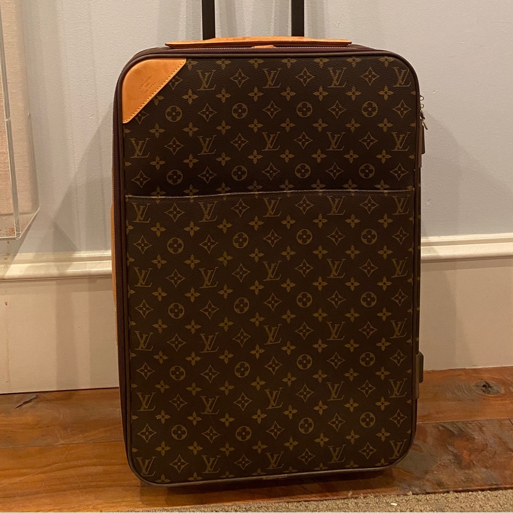 Authentic Louis Vuitton Pegase Carry On Luggage